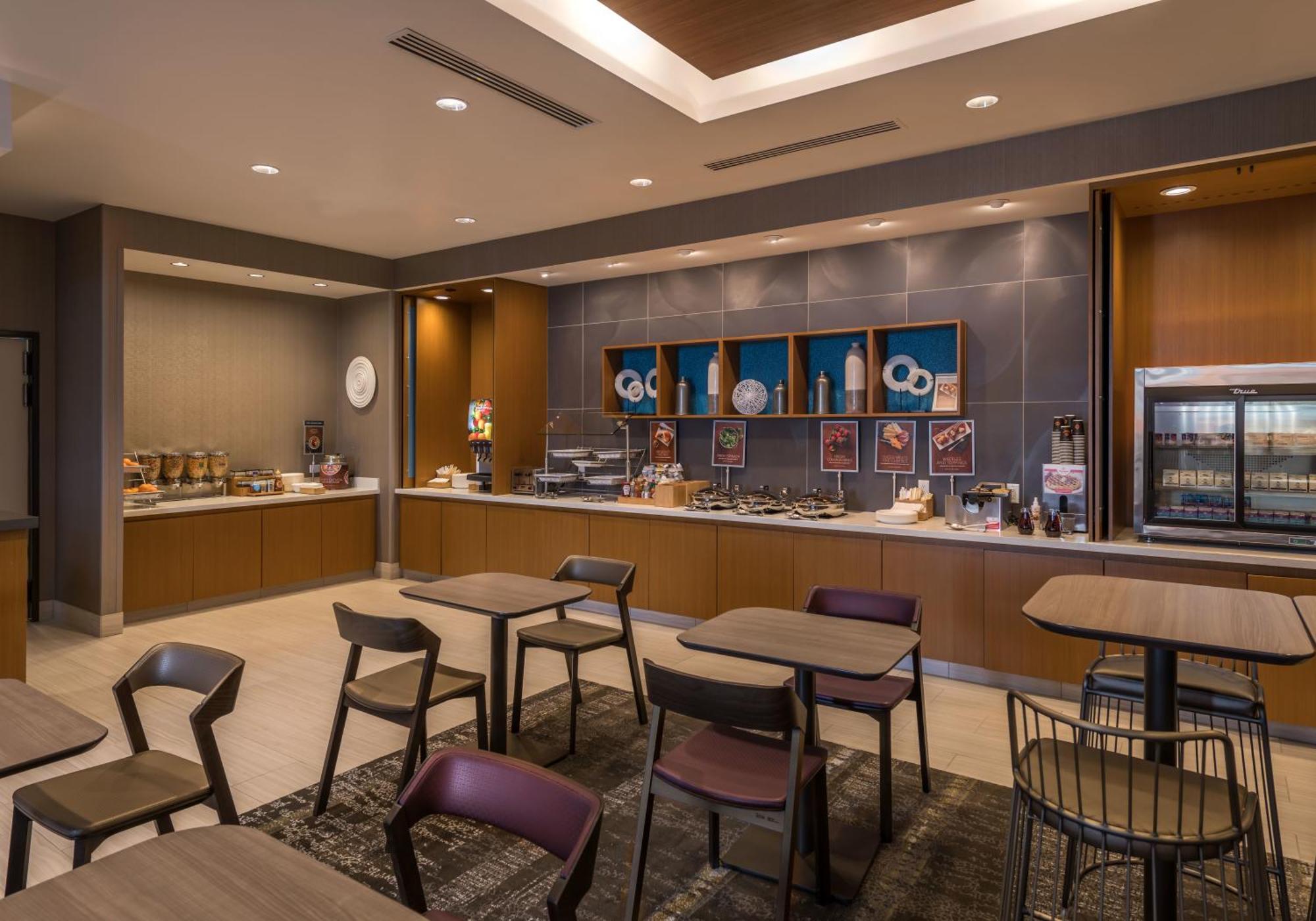 Springhill Suites By Marriott Reno Bagian luar foto