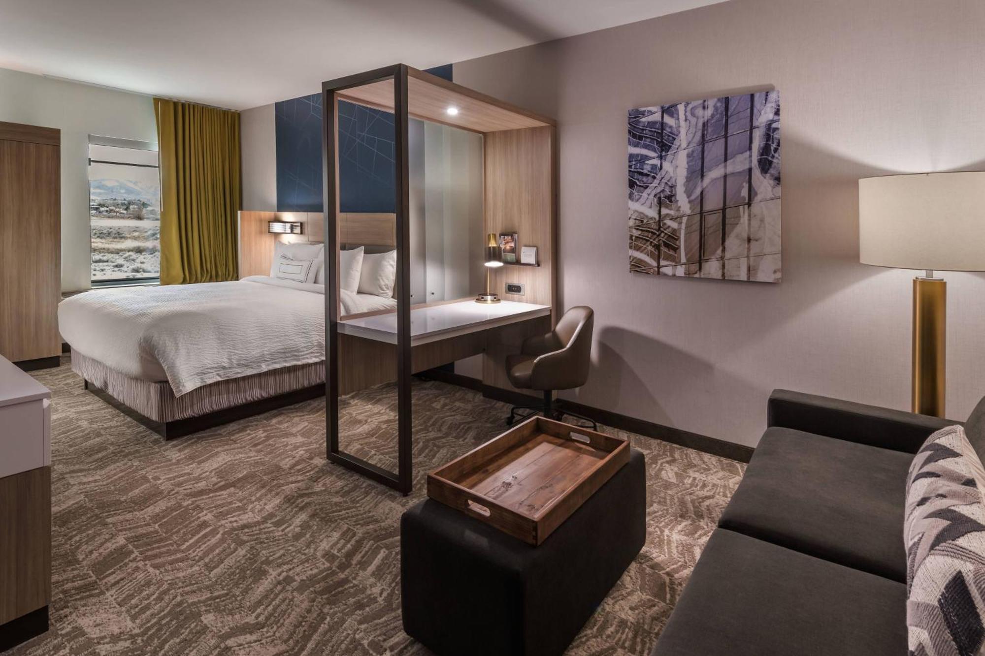 Springhill Suites By Marriott Reno Bagian luar foto